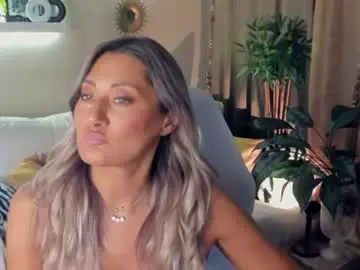 Chaturbate Private Sex Chat of sarahholly