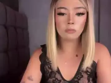 Chaturbate Nude Webcam of trexie_fucks15