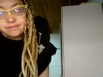 Chaturbate Best live sex cam show of ezlngirl