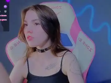 Chaturbate Live Sex Cam of sophie_nomenal_