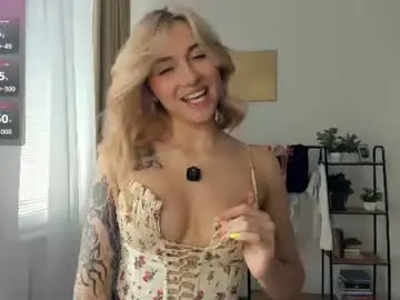 Chaturbate Watch Live Sex Cams of glossybabe_