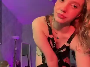 Chaturbate Live Porn of itsevedarkside_