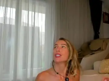 Chaturbate Sex Chat of saradiamond01