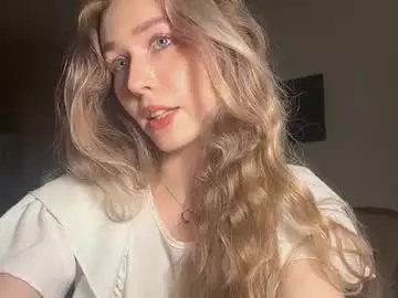 Chaturbate Live Sex Cam of malissatyron