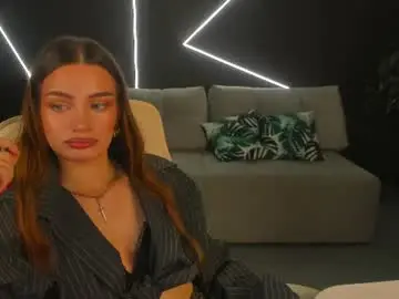 Chaturbate Sex Cam of ari_sollis