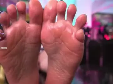 Chaturbate Sex Chat of elinne_hendrix_
