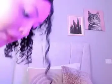 Chaturbate Watch Live Sex Cams of hanah_line