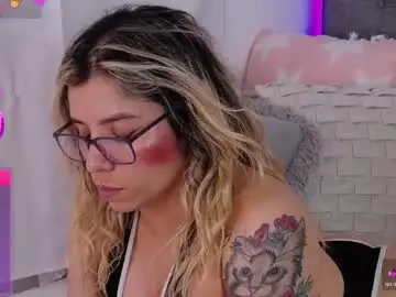 Chaturbate Sex Chat of anntonellalee