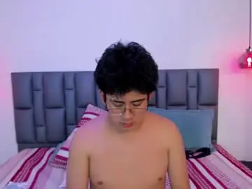 Chaturbate Live Sex Cam of dominica_lorenzo