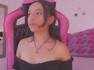 Chaturbate Live Sex Cam of emily_jonexs_