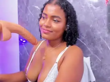 Chaturbate Live Sex Cam of mafe_garcia