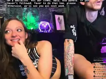 Chaturbate Sex Cam of webz_and_kordz