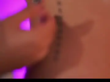 Chaturbate Free Porn Cam of little_vel