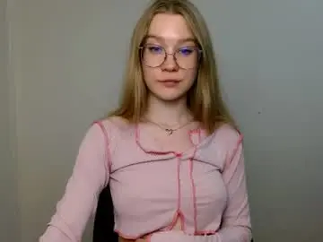 Chaturbate Live Sex Cam of abbymoore__