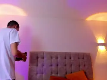 Chaturbate Adult Webcam of jason_issabella