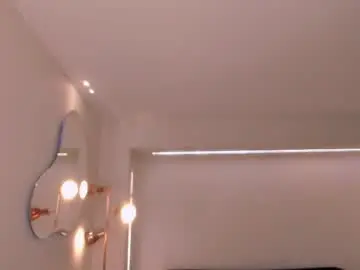 Chaturbate Live Porn of kyliejenkins1