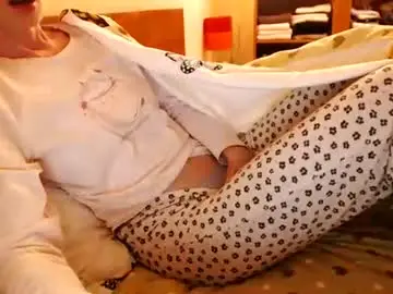 Chaturbate Nude Webcam of andrasweetie