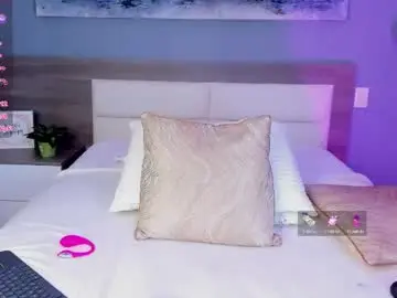 Chaturbate Free Live Porn of ashly_hills