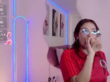 Chaturbate Free Live Porn of helen_diaz1
