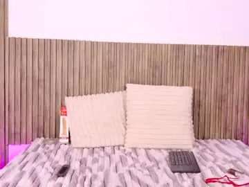 Chaturbate Live Sex Cam of maddy__rose