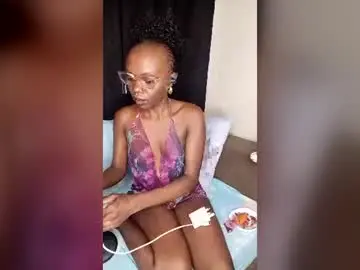 Chaturbate Sex Cam of pettitemellany