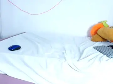 Chaturbate Watch Live Sex Cams of laura_edenroom