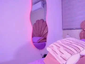 Chaturbate Live Porn of mia_collenss