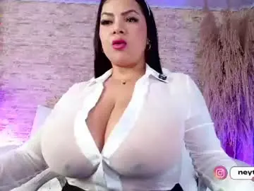 Chaturbate Live Sex Cam of neytiri_moon