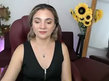 Chaturbate Nude Webcam of rebeca_milf