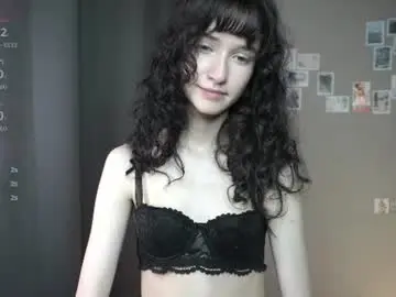 Chaturbate Live Sex Cam of indiramcclamroch