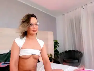 Chaturbate Sex Cam of charming_annye