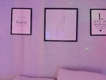 Chaturbate Adult Video Chat of kira_vance