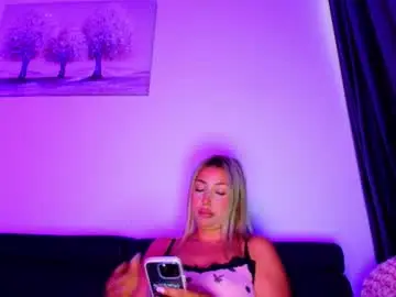 Chaturbate Free Porn Cam of abella_soleill