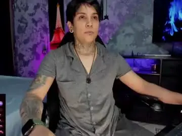 Chaturbate Watch Live Sex Cams of zhoestrong