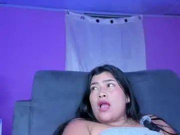 Chaturbate Live Sex Cam of rossluu