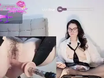 Chaturbate Nude Webcam of mia_model_99