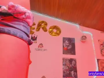 Chaturbate Watch Live Sex Cams of kyliekandy