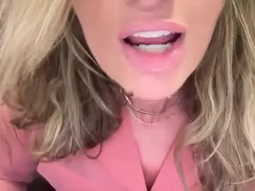 Chaturbate Sex Chat of madame_andi