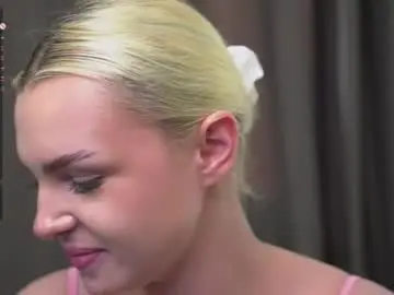 Chaturbate Free Porn Cam of vivid_girls