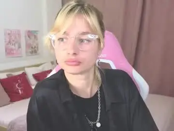 Chaturbate Live Porn of noramoreau