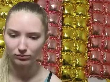 Chaturbate Free Live Porn of _kikiclark_