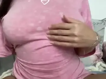 Chaturbate Best live sex cam show of cute_kriss94