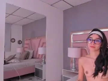 Chaturbate Live Sex Cam of maywesst