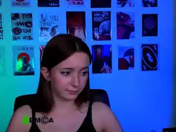 Chaturbate Sex Cam of kiraashh