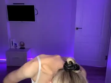 Chaturbate Sex Cam of seasonhamiss