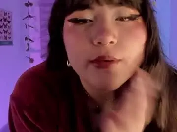 Chaturbate Live Sex of limoncito_blossom2