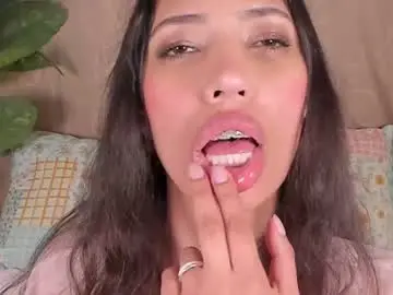 Chaturbate Best live sex cam show of miss_veronica2