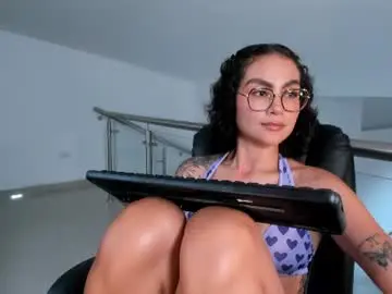 Chaturbate Live Sex Cam of valerieaustin