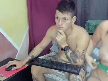 Chaturbate Sex Chat of crazy_acouple_donpillo