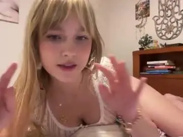Chaturbate Nude Webcam of kittengirlxo